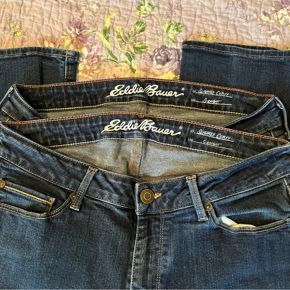 2 Pairs Eddie Bauer Jeans - Picture 3 of 4